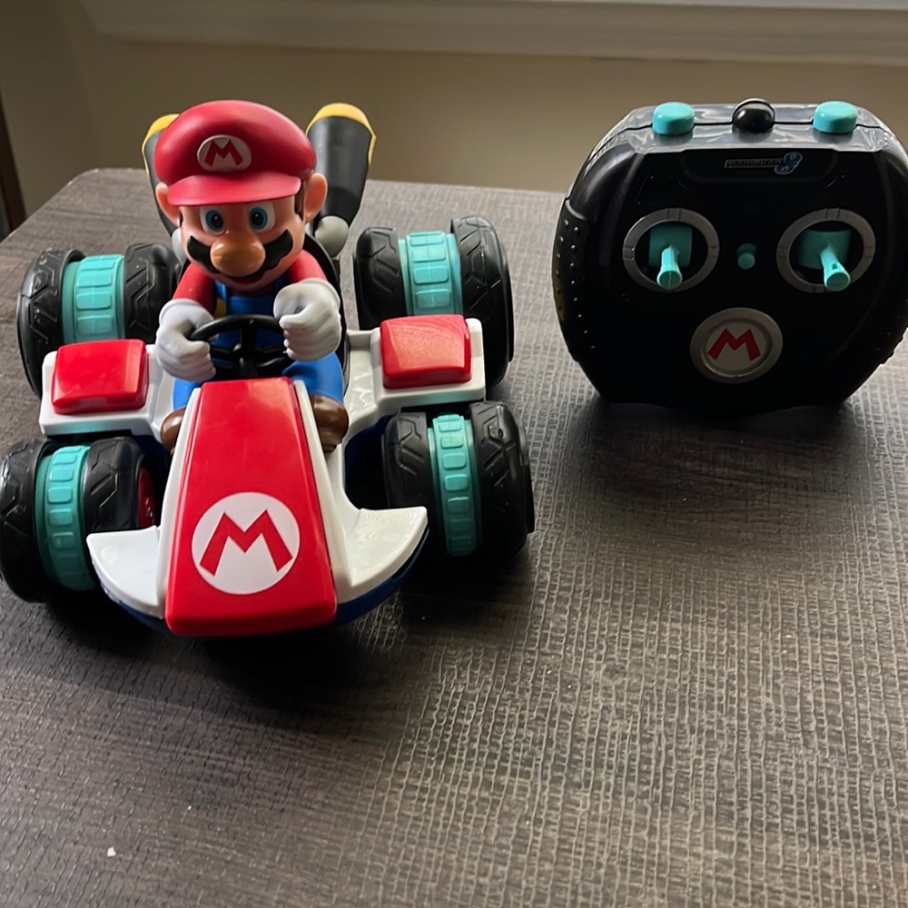 World of Nintendo Mario Kart Mini RC Racer